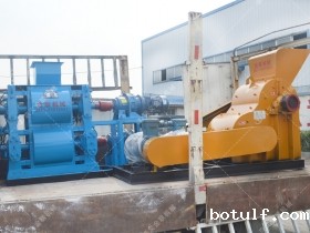 四辊破碎机和双级粉碎机发往内蒙古破碎煤炭