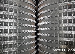 双齿辊破碎机-厂家直供价格低-齿雷竞技技结构原理图