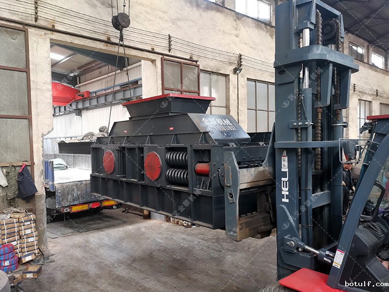 砂厂用1208型对辊破碎机制砂如何？厂家推荐