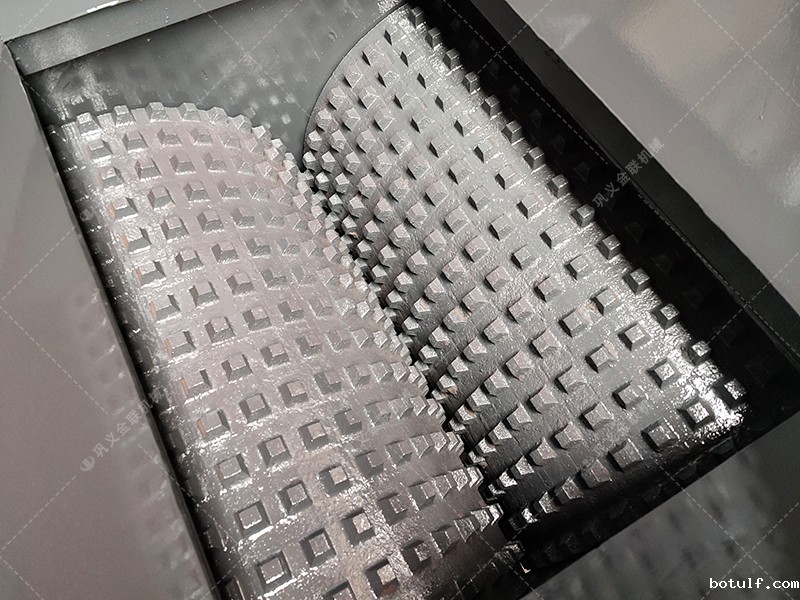 沥青混合料性能不达标？双齿辊破碎机助你提升路面质量