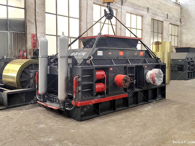 矿用液压对辊制砂机如何实现砂石细碎与高产双提升？